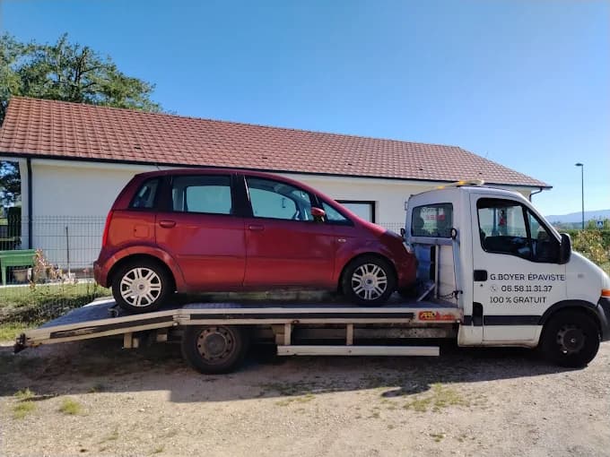 Enlèvement d'épave dans l'Ouest de la Savoie (73)